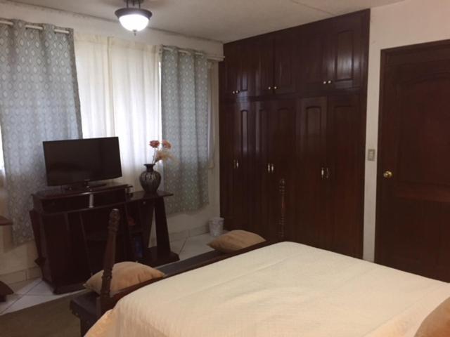 Apartamentos Comodos Cerca Del Aeropuerto Guatemala City Exterior photo