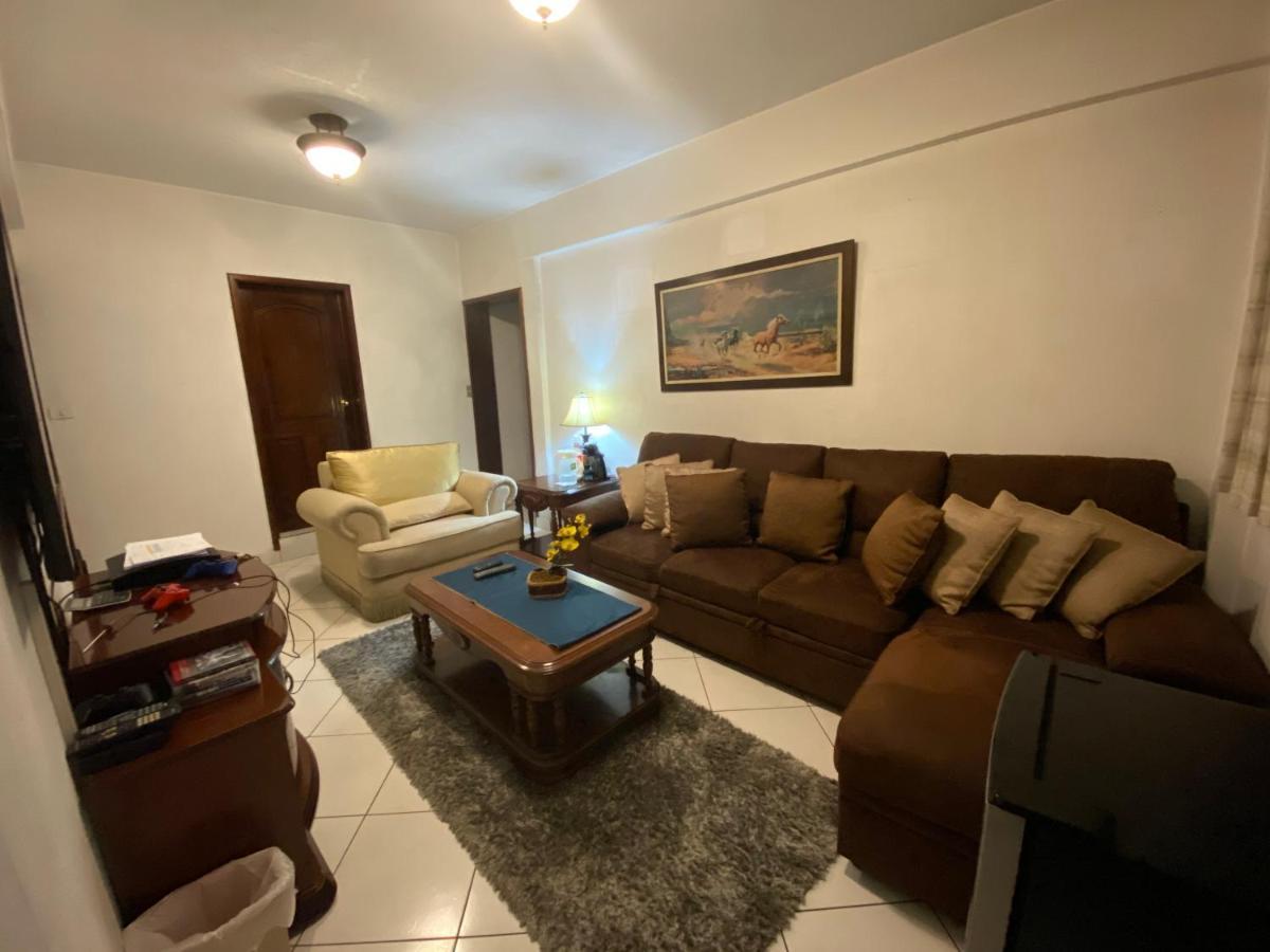 Apartamentos Comodos Cerca Del Aeropuerto Guatemala City Exterior photo